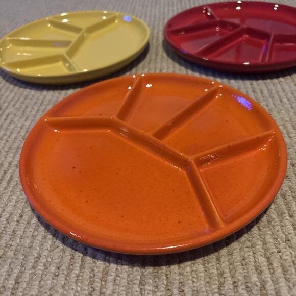 Vintage Gerz Mid Century Divided RED Stoneware Fondue Plate Set OF 3 - Picture 4 of 7